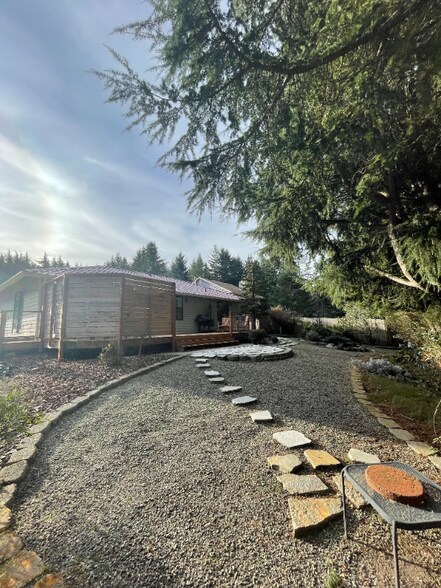 Building Photo - 8938 49th Ct NE