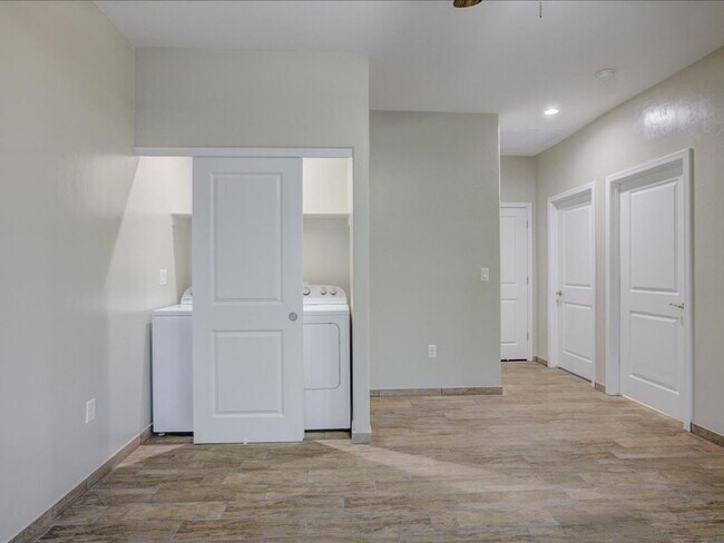 Building Photo - Brand new build, never before lived in! Ne...