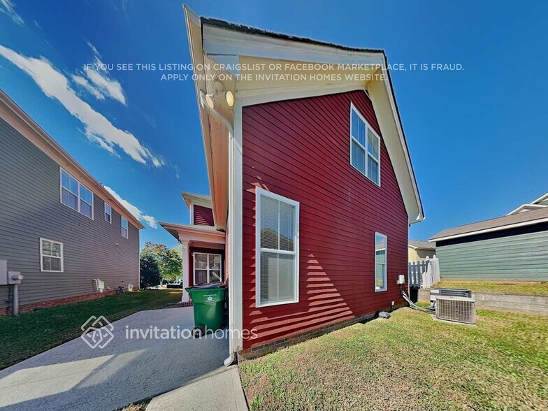 Building Photo - 9815 Grier Springs Ln