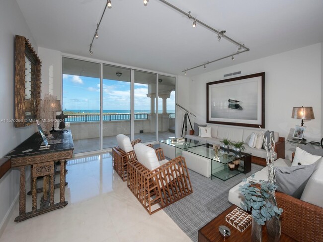 Building Photo - 7141 Fisher Island Dr