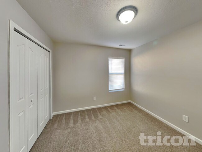 Building Photo - 142 Jacobs Woods Cir