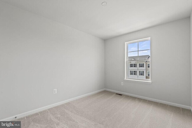 Building Photo - 160 Winterplace Dr