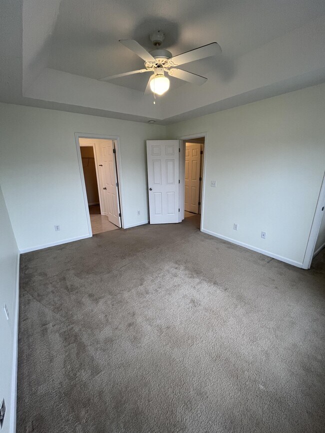 Building Photo - 2630 River Meade Way