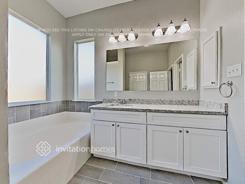 Building Photo - 304 Bayberry Dr