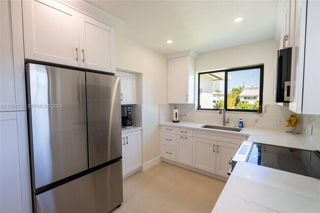 Building Photo - 7548 Adventure Ave