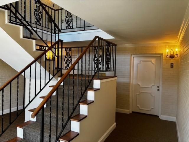 Building Photo - 750 Dalrymple Rd