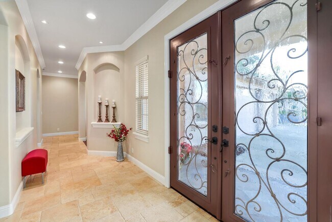 Building Photo - Custom N. Vacaville Single-Story Home in an Exclusive Gated Community!