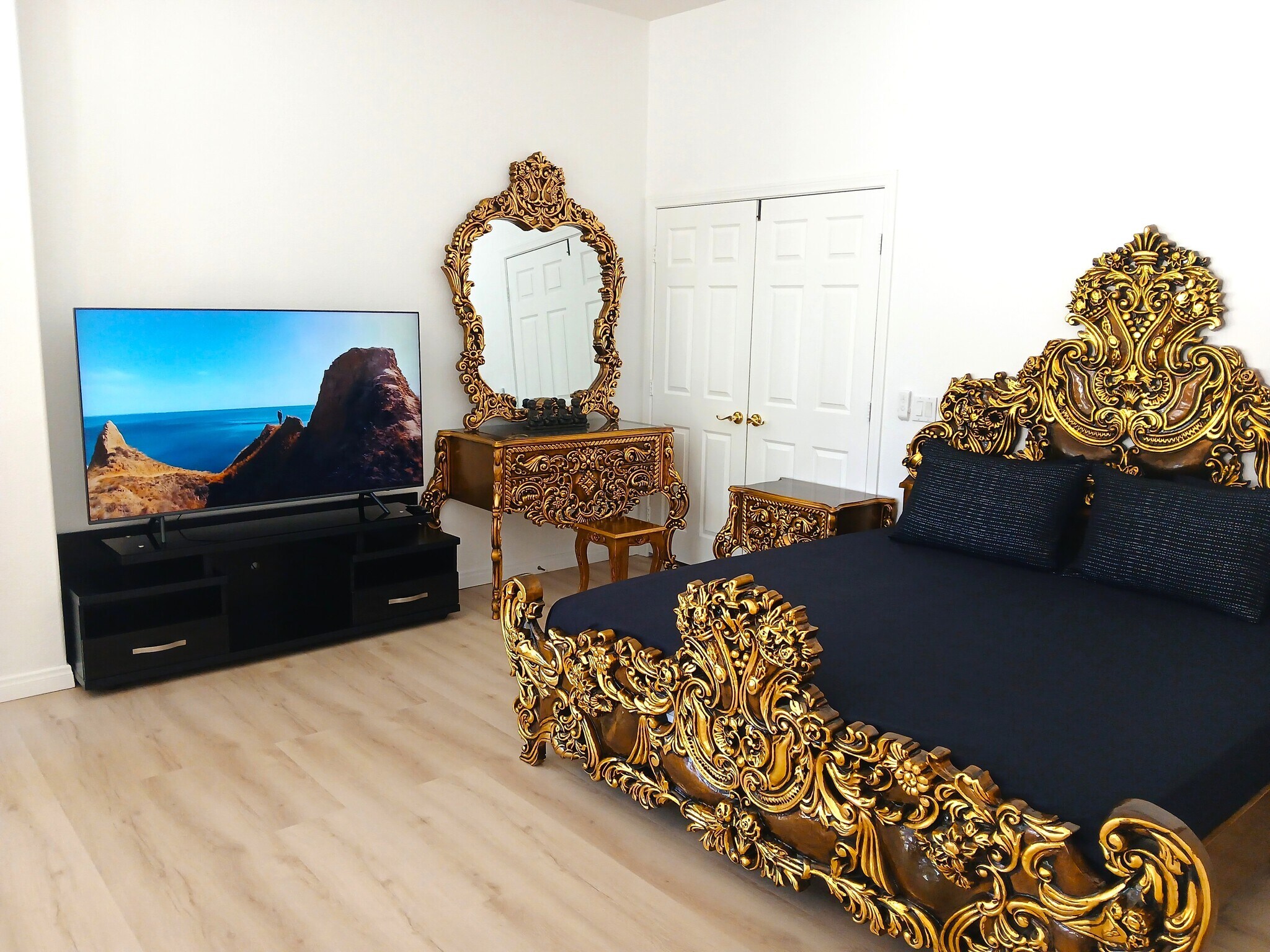 Building Photo - 43605 Los Gatos Rd