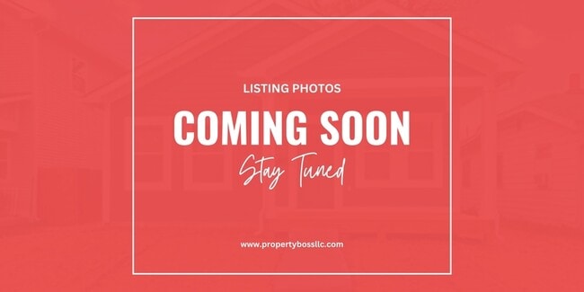 Building Photo - 505 School St