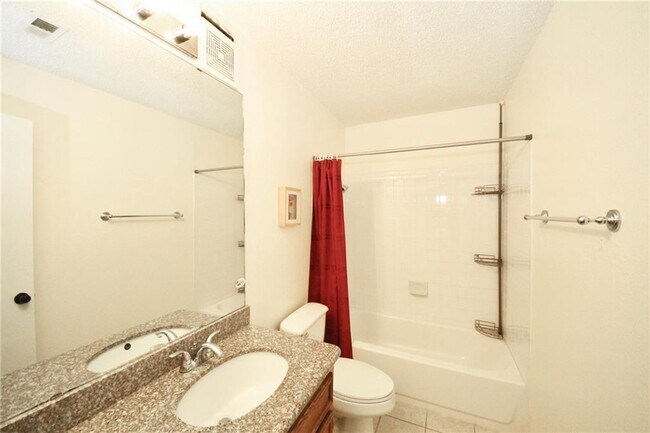 Building Photo - 10616 Mellow Meadow Dr