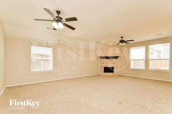 Building Photo - 1525 Zebra Finch Dr