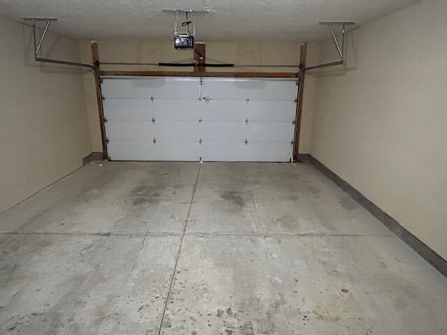 Front of Property - 1529 Williamsburg Pl