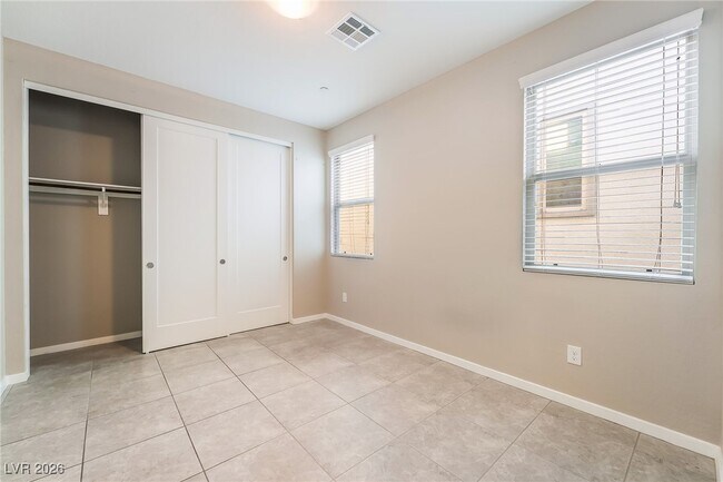 Building Photo - 779 Glistening Lgt Ct