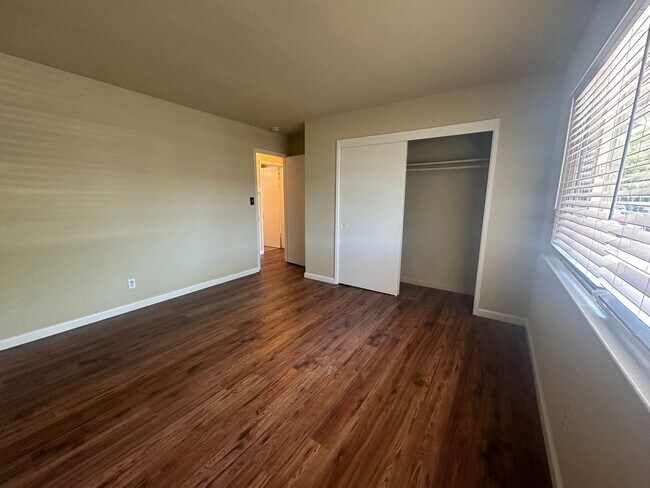 Building Photo - 871 El Cerrito Way