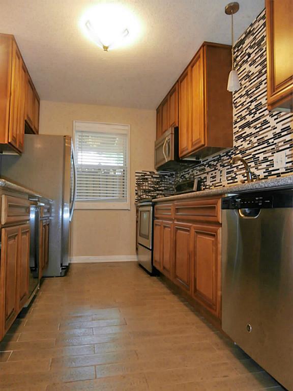 Building Photo - 5800 Lumberdale Rd