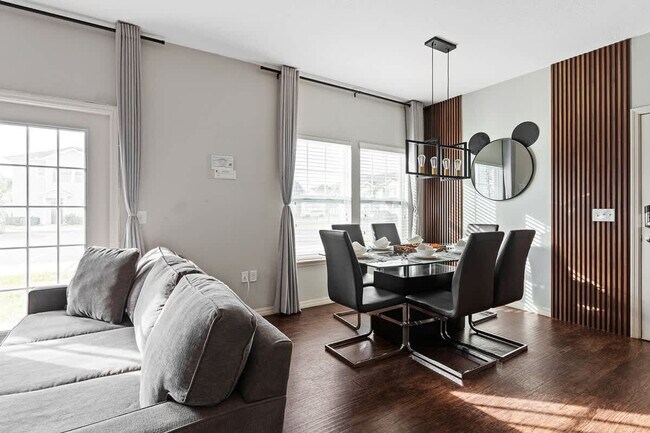 Building Photo - 3211 Oyster Ln