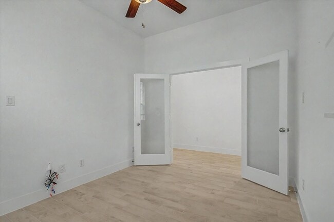 Building Photo - 21138 Garden Palm Dr