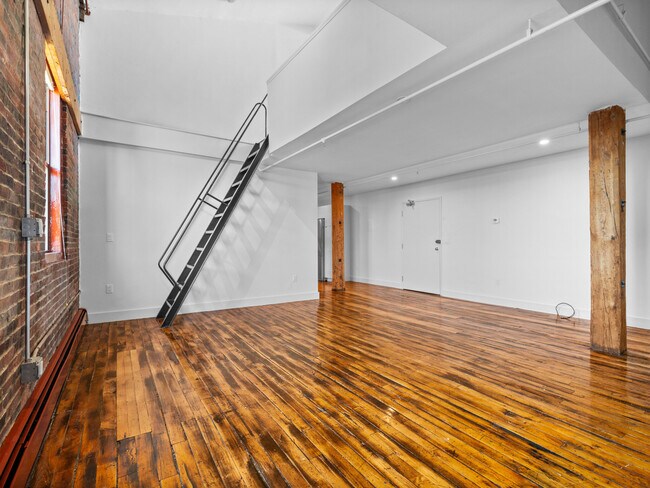 Building Photo - 791 Tremont St