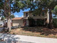 Building Photo - 3028 Deliverance Dr