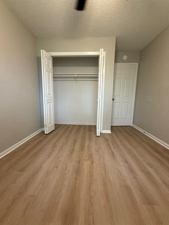 Building Photo - 12310 Willow Wild Dr