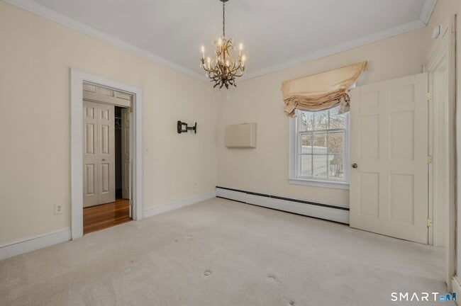 Building Photo - 9 Lyme St