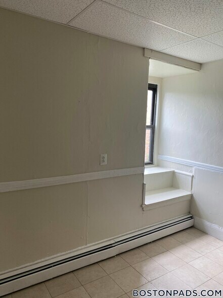 Building Photo - 183 Harvard St