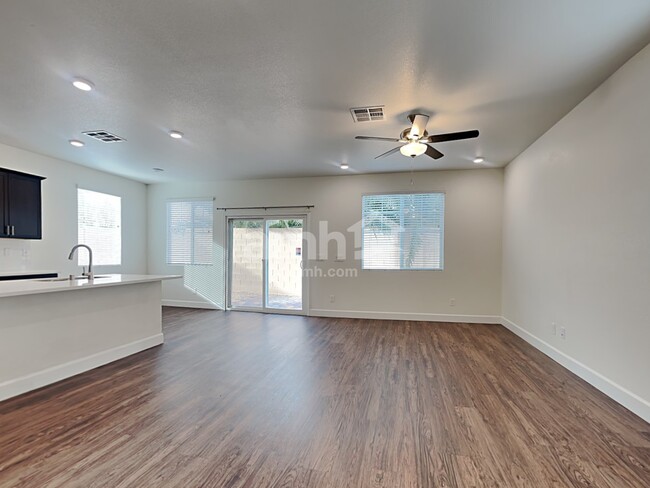 Building Photo - 1714 Viaggio Ave