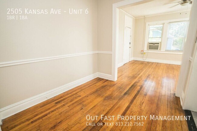 Building Photo - 2505 W Kansas Ave