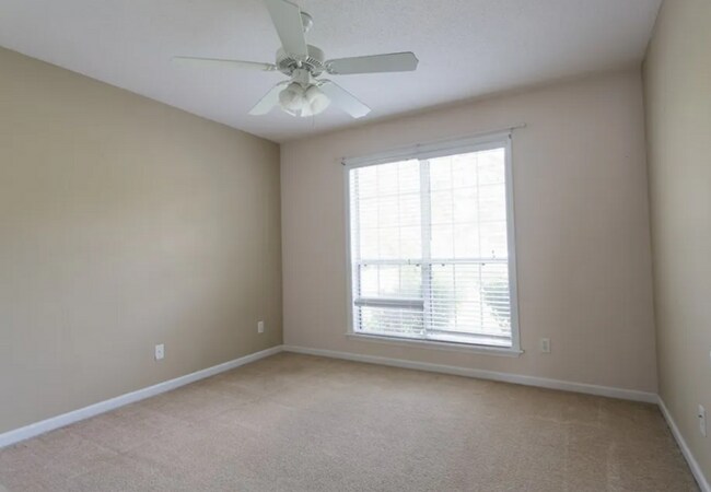 Building Photo - Southern Charm and Modern Comforts Await i...