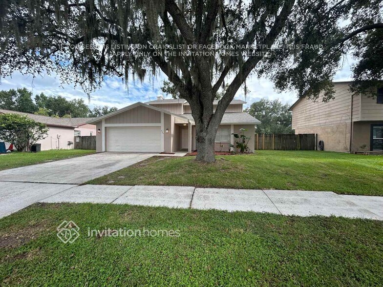 Primary Photo - 548 Oak Creek Dr