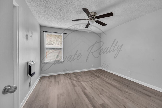 Building Photo - Updated Two Bedroom Ranch w/ Special!