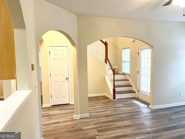 Building Photo - 29 Preserve Dr