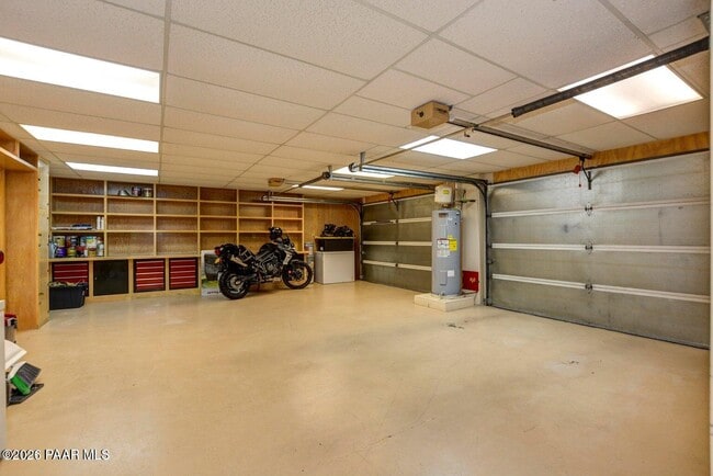 Building Photo - 502 Western Ave