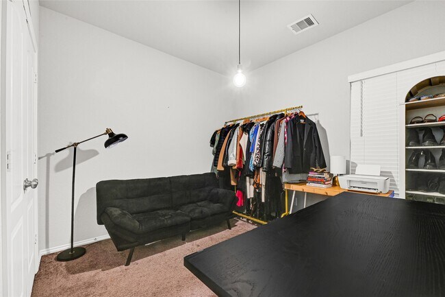 Building Photo - 31607 Eldorado Ln