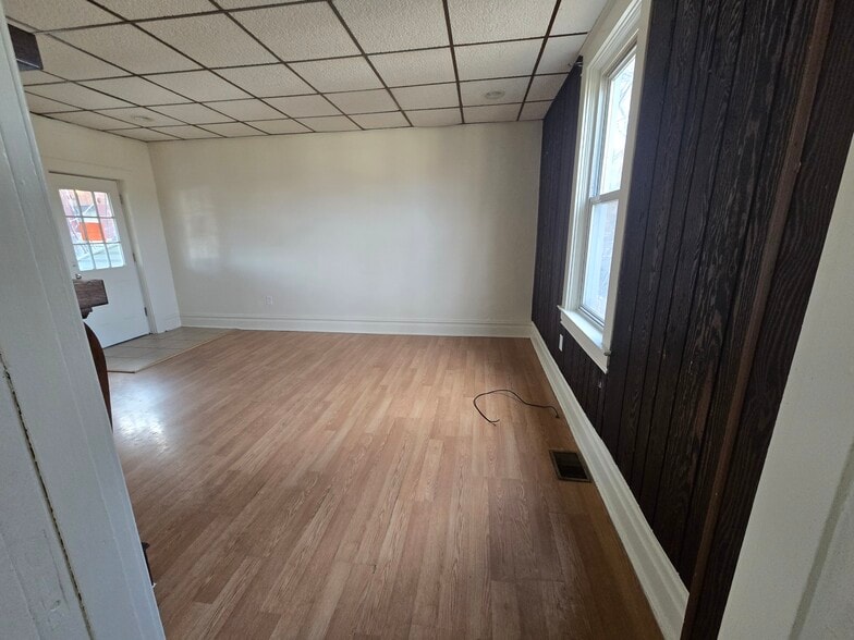 Building Photo - 508 Romine Ave