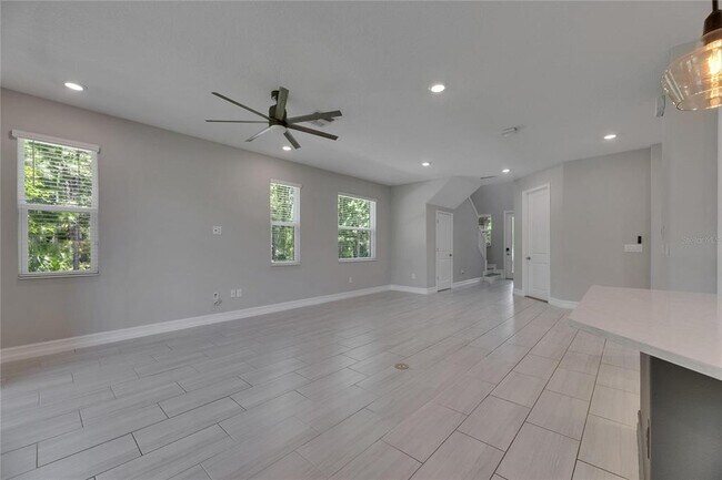 Building Photo - 4899 Isola Ct