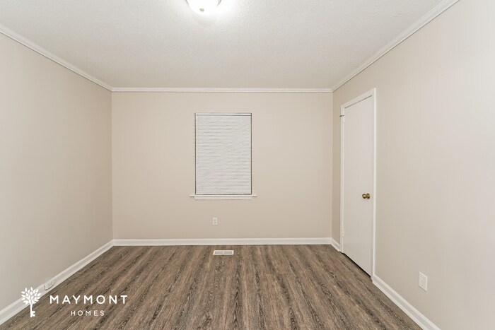 Building Photo - 912 Burnt Pine Dr