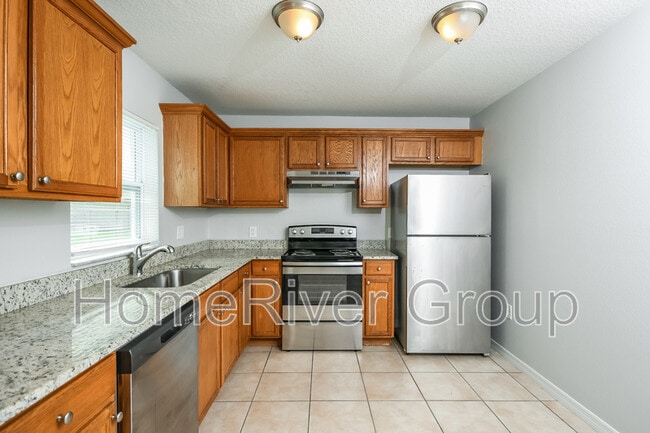 Building Photo - 310 Dundee Dr