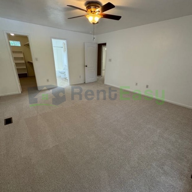Building Photo - 1029 Keltic Cir
