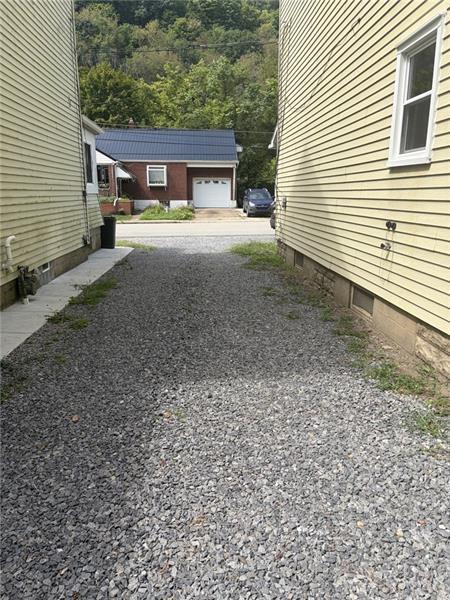 Building Photo - 254 Bailies Run Rd