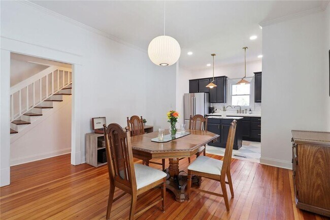 Building Photo - 1212 Merlin Ave SE