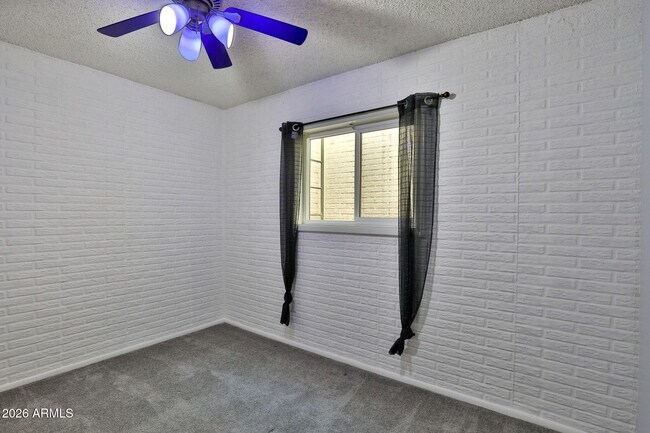 Building Photo - 1355 E McLellan Rd