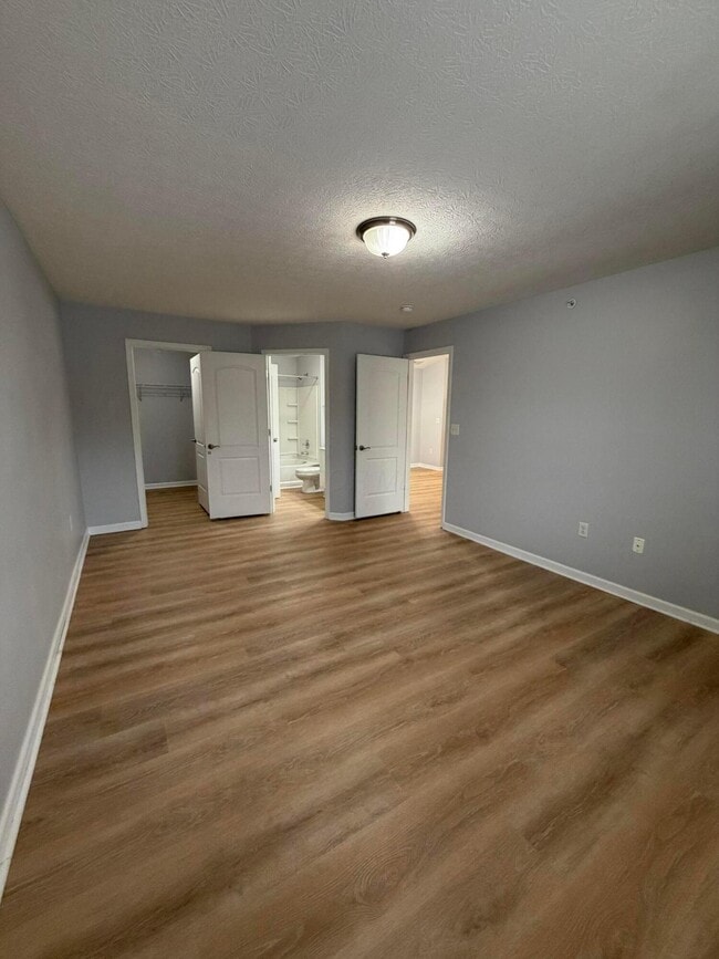 Building Photo - 7774 S Essex Gate Dr