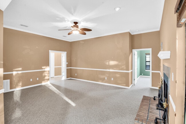 Building Photo - 2232 Fulva Dr
