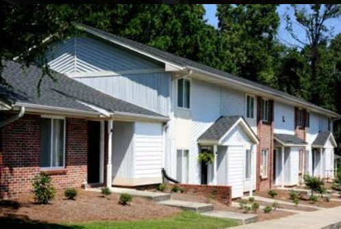 Building Photo - 301 Roberts St