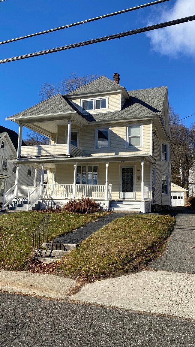 Primary Photo - 135 Elm St