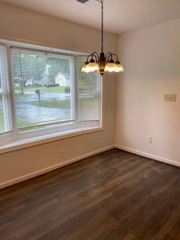 Building Photo - 201 Belcross Dr