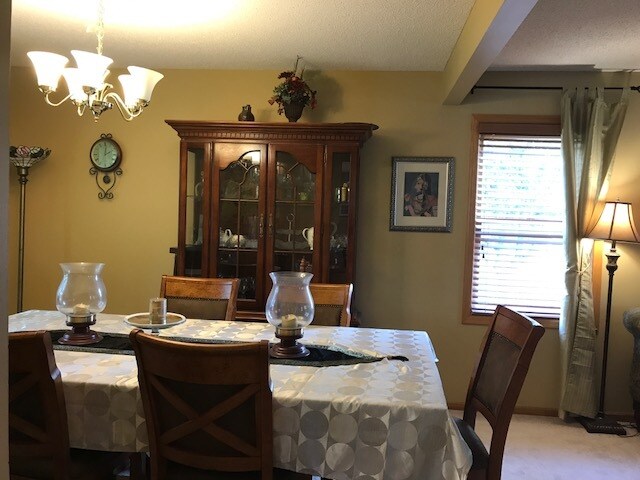 Building Photo - 16842 Hanover Ln