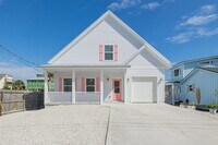 Building Photo - 6832 Middleton Ave