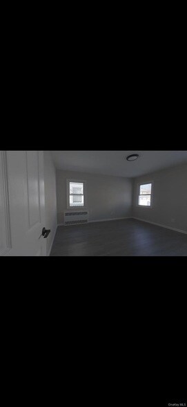 Building Photo - 183-19 145th Ave